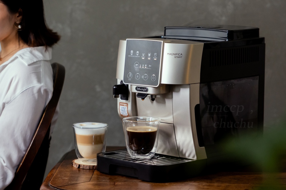 新手沖咖啡初體驗！我的居家咖啡館 義大利De’Longhi全自動義式咖啡機開箱