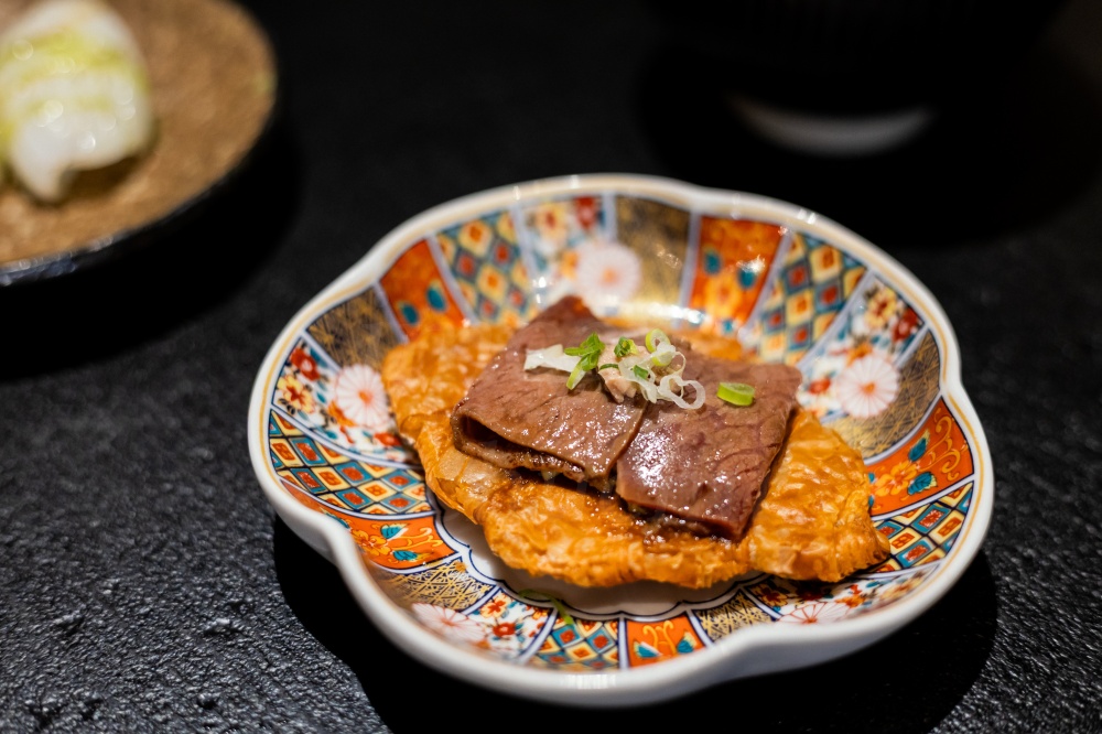 嘉義燒肉觀止晚餐食記：1500元吃牛套餐評價？全程代烤超爽吃