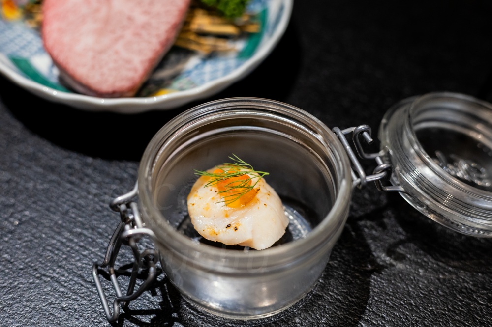 嘉義燒肉觀止晚餐食記：1500元吃牛套餐評價？全程代烤超爽吃