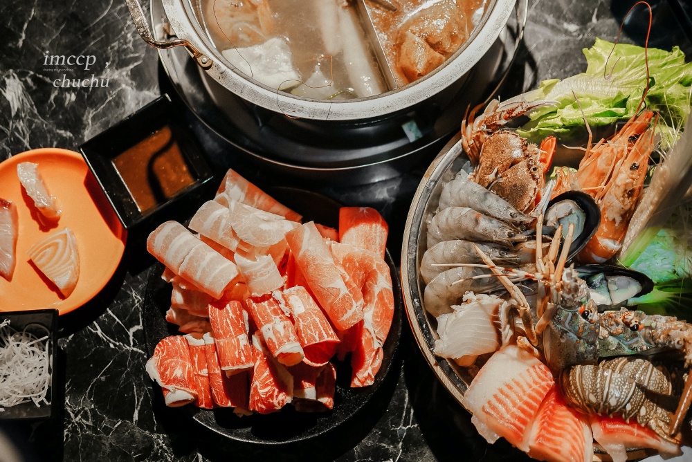 北部最浮誇自助式火鍋：嗨蝦蝦百匯鍋物吃到飽。海鮮/日本料理/烤生蠔/握壽司吃到飽！超過100種食材！